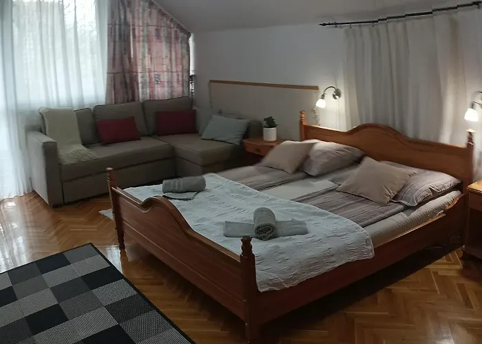 Főnix *