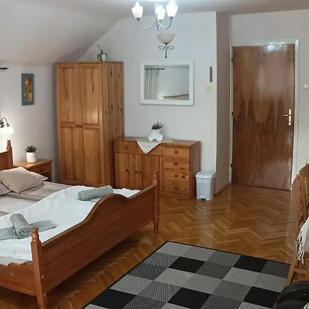 Apartment Fonix Apartmanhaz