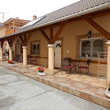 Fonix Apartmanhaz