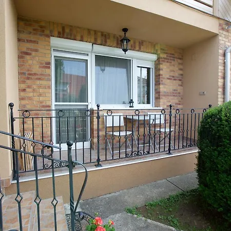 Fonix Apartmanhaz Hajduszoboszlo