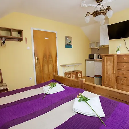 Apartment Fonix Apartmanhaz