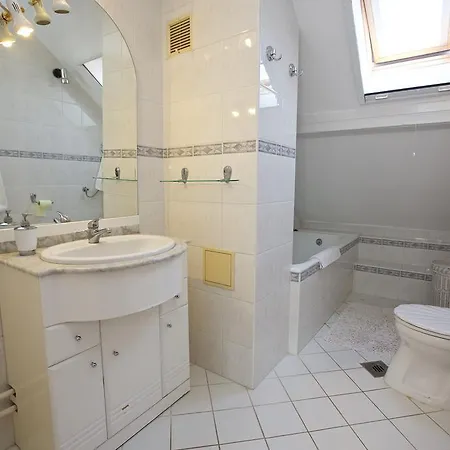 Fonix Apartmanhaz Hajduszoboszlo