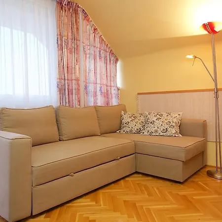 Fonix Apartmanhaz