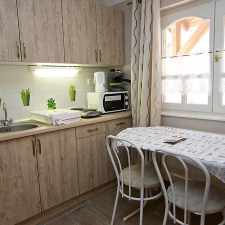 Fonix Apartmanhaz