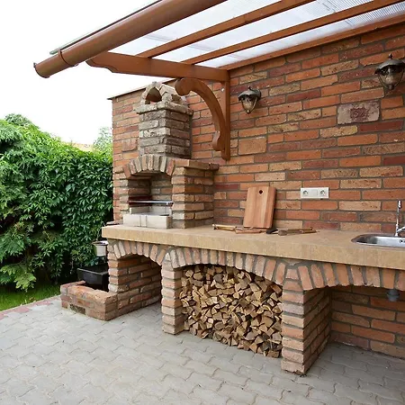 Appartement Fonix Apartmanhaz Hajdúszoboszló